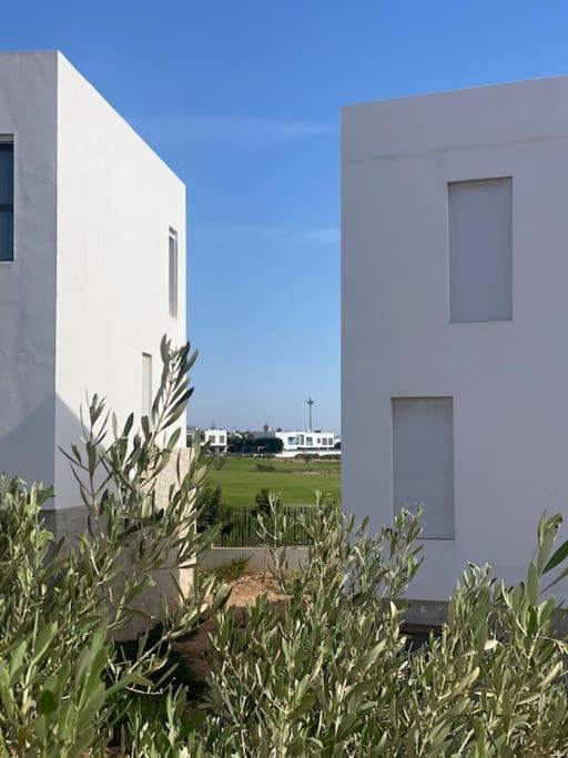 Luxurious Golf & Sea View Beach Apartment With Pool Access - Tamourrit, Taghazout Bay Bagian luar foto