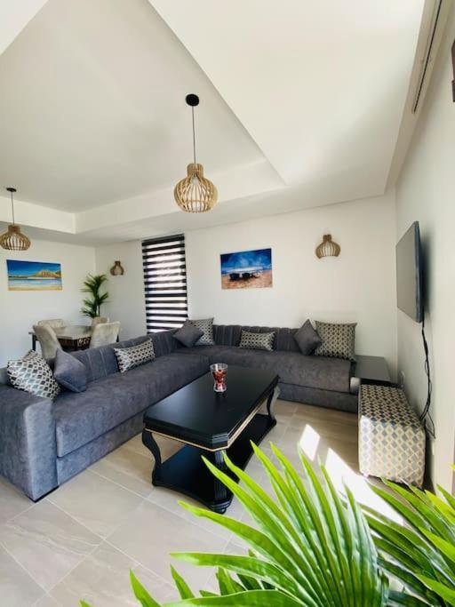 Luxurious Golf & Sea View Beach Apartment With Pool Access - Tamourrit, Taghazout Bay Bagian luar foto